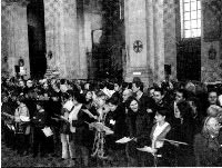 Sine Nomine parmi les choristes
